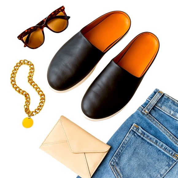 FitFlop Black Leather SupercomFF Comfort Loafer Mules Slip On Women’s 8.5 GUC! - Picture 11 of 11